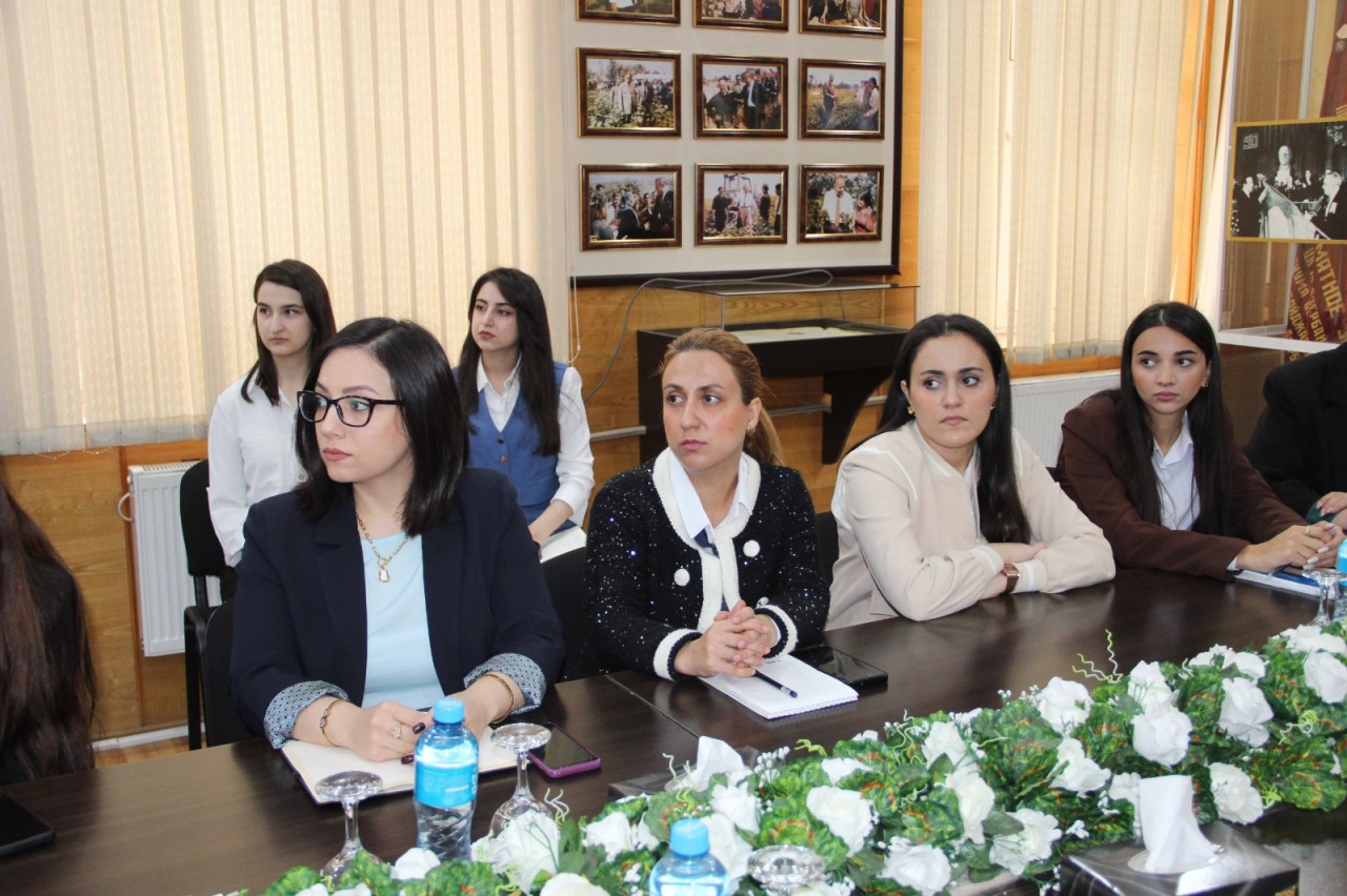 ADAU-da peşəkar inkişaf üçün növbəti təlim - FOTOLAR